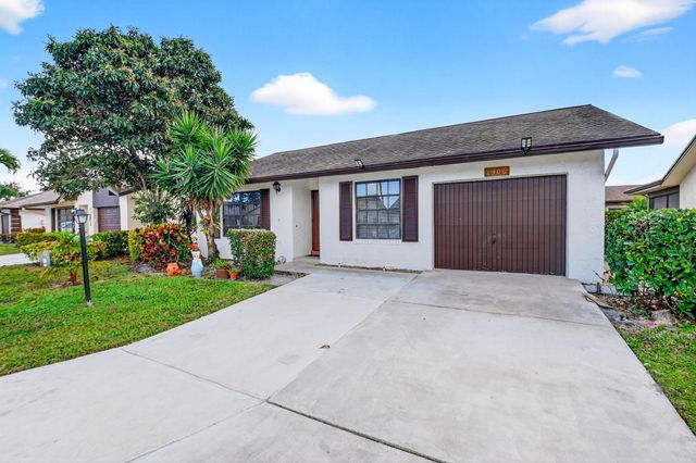 6306 White Sabal Palm Lane, Greenacres, FL 33463