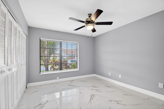 6306 White Sabal Palm Lane, Greenacres, FL 33463