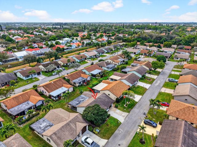 6306 White Sabal Palm Lane, Greenacres, FL 33463