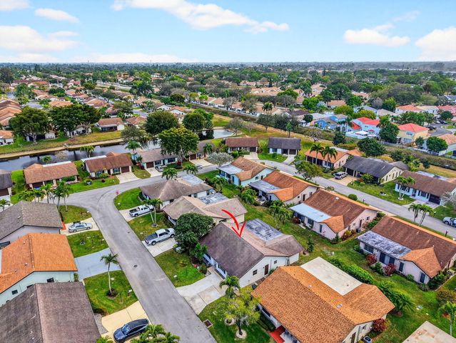 6306 White Sabal Palm Lane, Greenacres, FL 33463