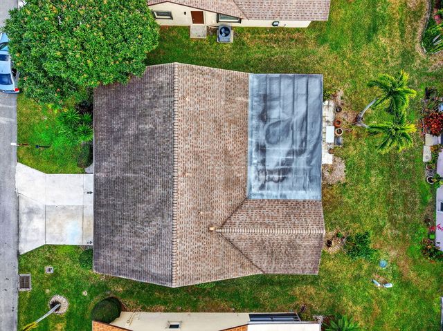 6306 White Sabal Palm Lane, Greenacres, FL 33463