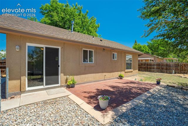 3025 Grandview Street, Colorado Springs, CO 80907