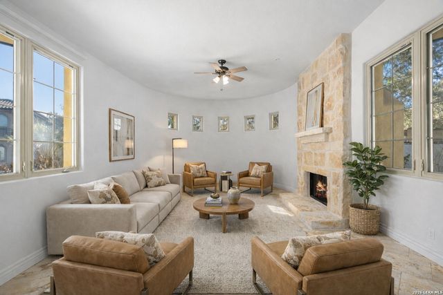 32 Worthsham, San Antonio, TX 78257