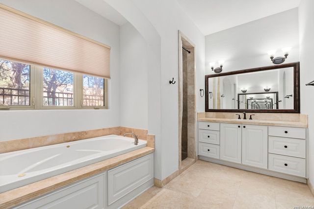 32 Worthsham, San Antonio, TX 78257