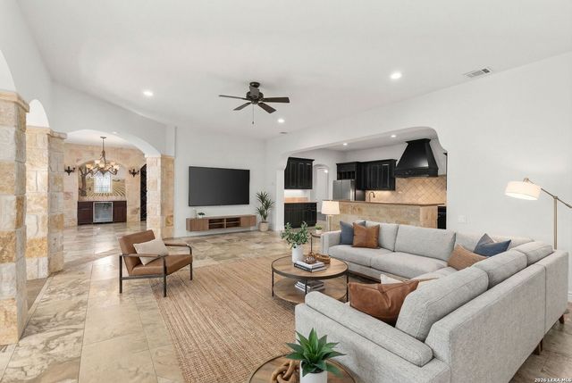 32 Worthsham, San Antonio, TX 78257