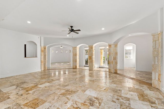 32 Worthsham, San Antonio, TX 78257