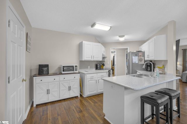 217 Lakewood Drive, Pickens, SC 29671