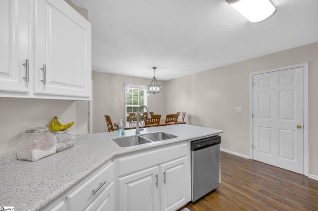 217 Lakewood Drive, Pickens, SC 29671