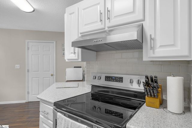 217 Lakewood Drive, Pickens, SC 29671