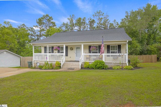 217 Lakewood Drive, Pickens, SC 29671