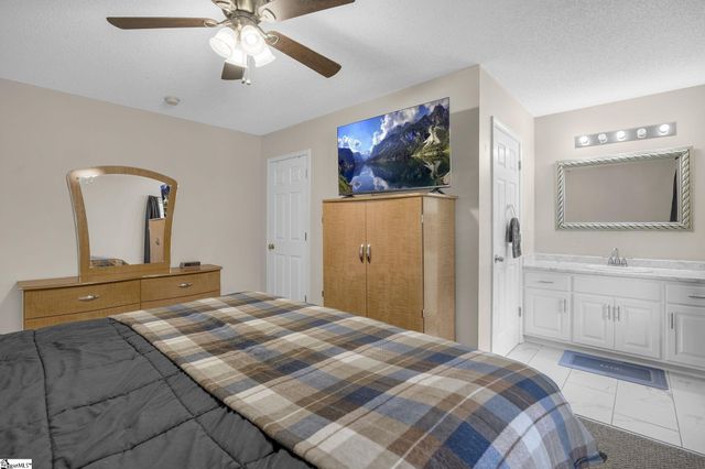 217 Lakewood Drive, Pickens, SC 29671