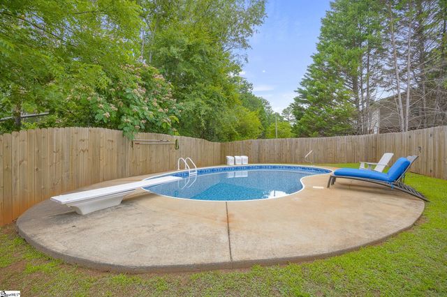 217 Lakewood Drive, Pickens, SC 29671