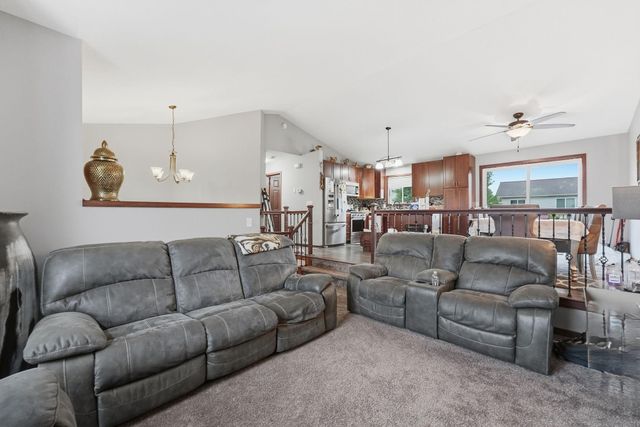 4167 Jannings Avenue NE, Saint Michael, MN 55376