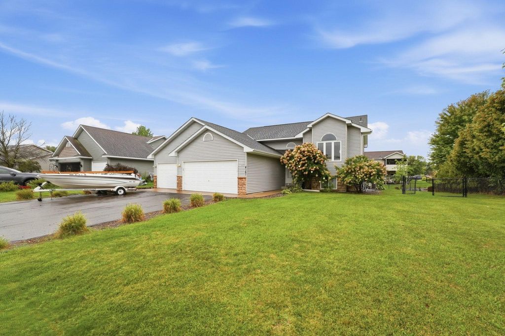 4167 Jannings Avenue NE, Saint Michael, MN 55376