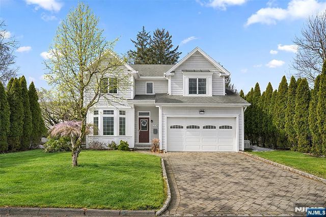 137 6th Street, Cresskill, NJ 07626