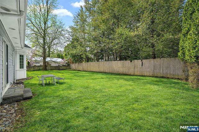 137 6th Street, Cresskill, NJ 07626