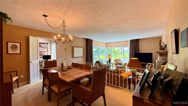 3134 East River Road, Grand Island, NY 14072