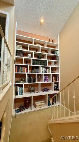 3134 East River Road, Grand Island, NY 14072