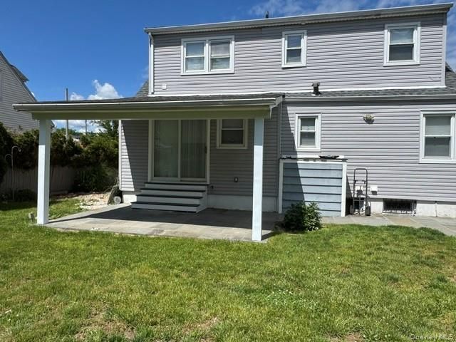 277 Jackson Avenue, Syosset, NY 11791