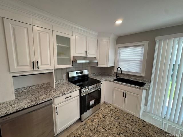 277 Jackson Avenue, Syosset, NY 11791