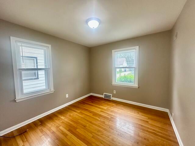 22058 Lambrecht Avenue, Eastpointe, MI 48021
