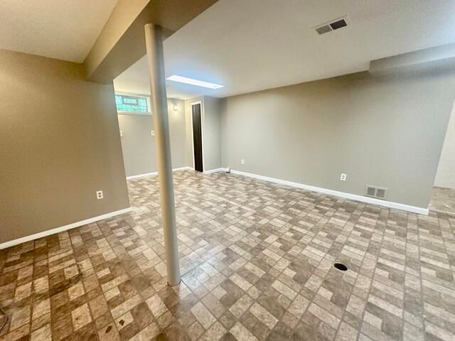 22058 Lambrecht Avenue, Eastpointe, MI 48021