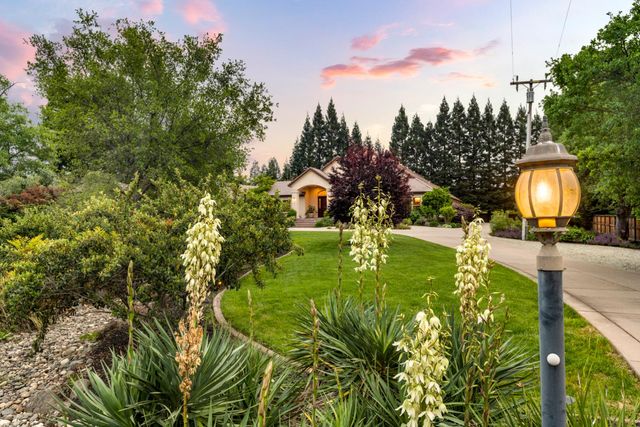 5052 Eureka Rd, Granite Bay, CA 95746