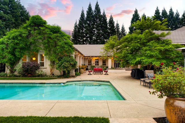 5052 Eureka Rd, Granite Bay, CA 95746