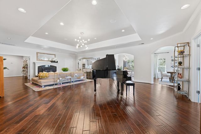 5052 Eureka Rd, Granite Bay, CA 95746