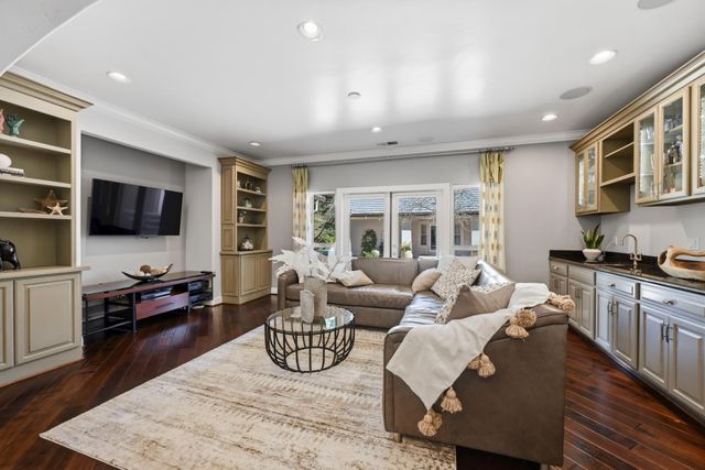 5052 Eureka Rd, Granite Bay, CA 95746