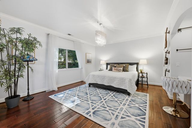 5052 Eureka Rd, Granite Bay, CA 95746