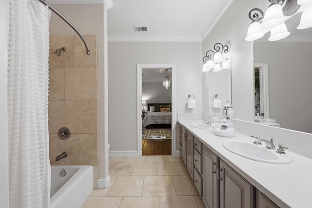 5052 Eureka Rd, Granite Bay, CA 95746