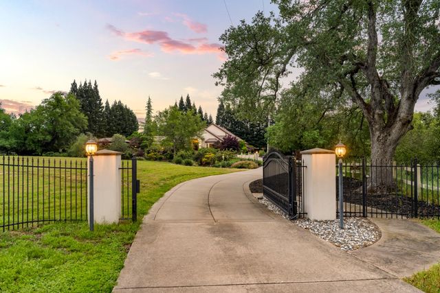 5052 Eureka Rd, Granite Bay, CA 95746