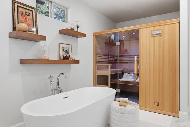 5052 Eureka Rd, Granite Bay, CA 95746