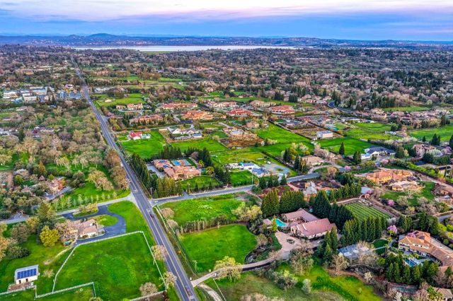 5052 Eureka Rd, Granite Bay, CA 95746