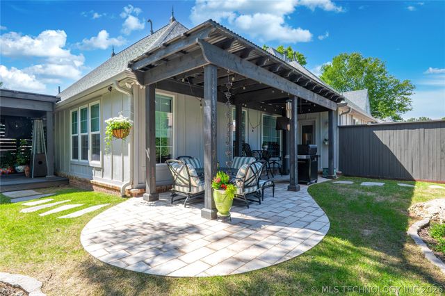 7738 E 102nd Street, Tulsa, OK 74133
