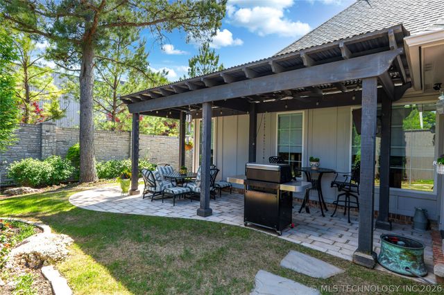 7738 E 102nd Street, Tulsa, OK 74133