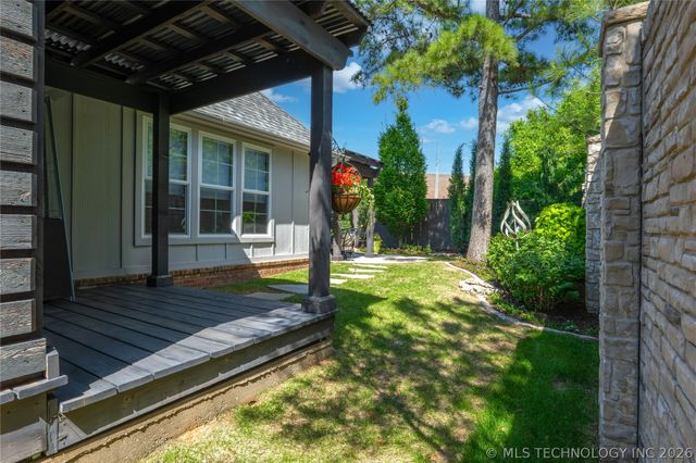 7738 E 102nd Street, Tulsa, OK 74133