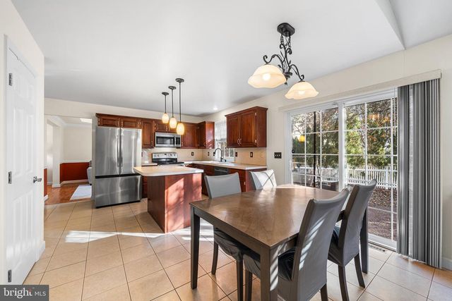 1009 LEANNE ST, Reading, PA 19605