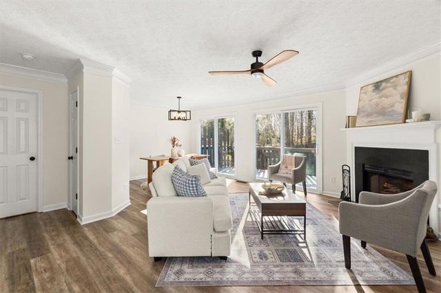 1805 Barrington NW, Marietta, GA 30066