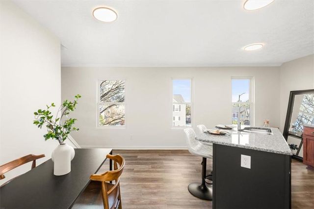 1805 Barrington NW, Marietta, GA 30066