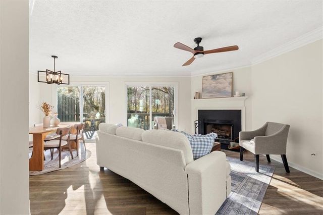 1805 Barrington NW, Marietta, GA 30066