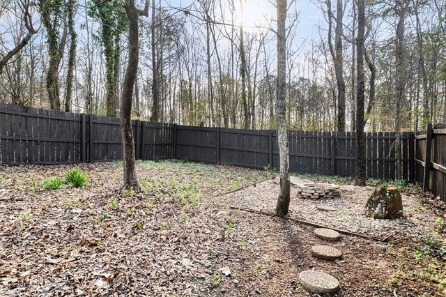 1805 Barrington NW, Marietta, GA 30066