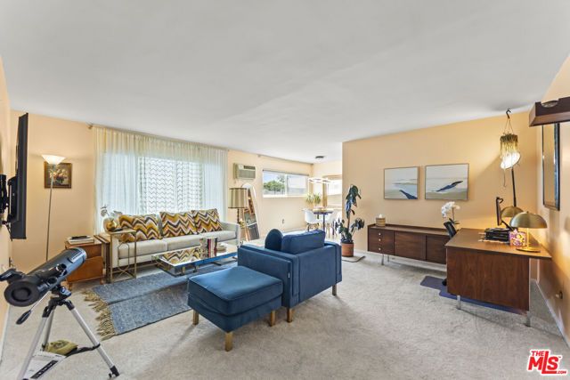960 Larrabee Street 222, West Hollywood, CA 90069