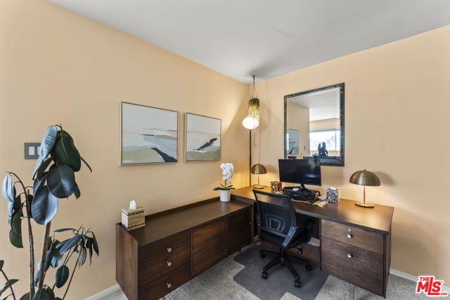960 Larrabee Street 222, West Hollywood, CA 90069