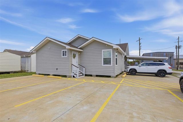 2517 Ryan Street, Lake Charles, LA 70601