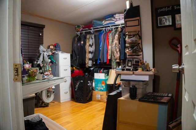 272 Old Utility Road, Rocky Face, GA 30740