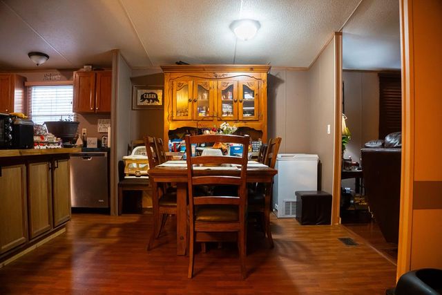 272 Old Utility Road, Rocky Face, GA 30740