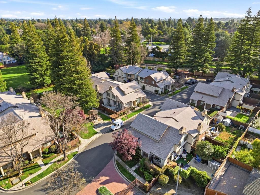 Image 45 of property listing at 36004 Vallee Terrace, Fremont, CA 94536