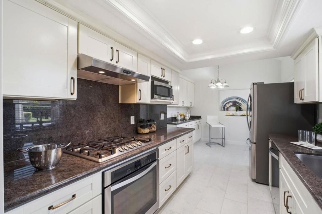 Image 9 of property listing at 36004 Vallee Terrace, Fremont, CA 94536